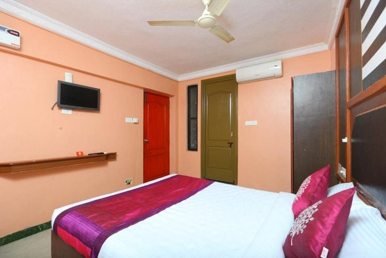 Gnana Srm Residecny Otel Pondicherry Dış mekan fotoğraf