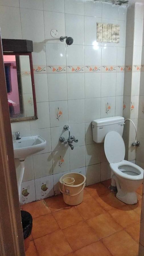 Gnana Srm Residecny Otel Pondicherry Dış mekan fotoğraf